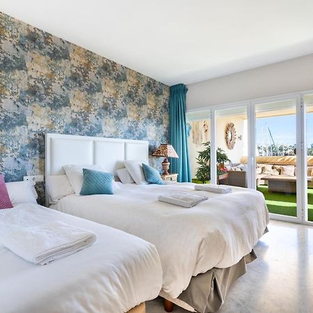 Wintowinrentals Luxury And Sea View Inside Puerto Marina Беналмадена Екстериор снимка