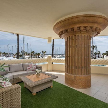 Wintowinrentals Luxury And Sea View Inside Puerto Marina Беналмадена Екстериор снимка