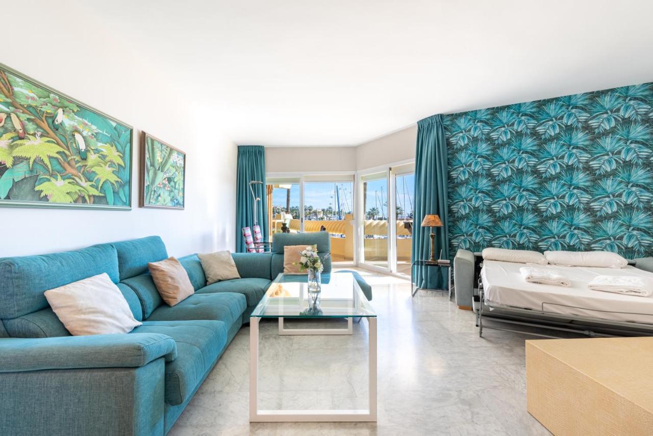 Wintowinrentals Luxury And Sea View Inside Puerto Marina Беналмадена Екстериор снимка