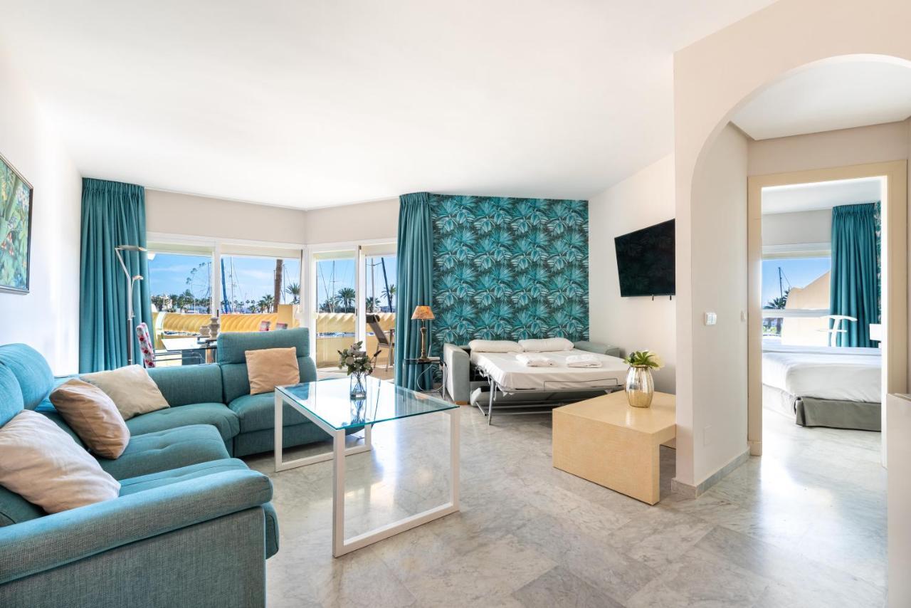 Wintowinrentals Luxury And Sea View Inside Puerto Marina Беналмадена Екстериор снимка