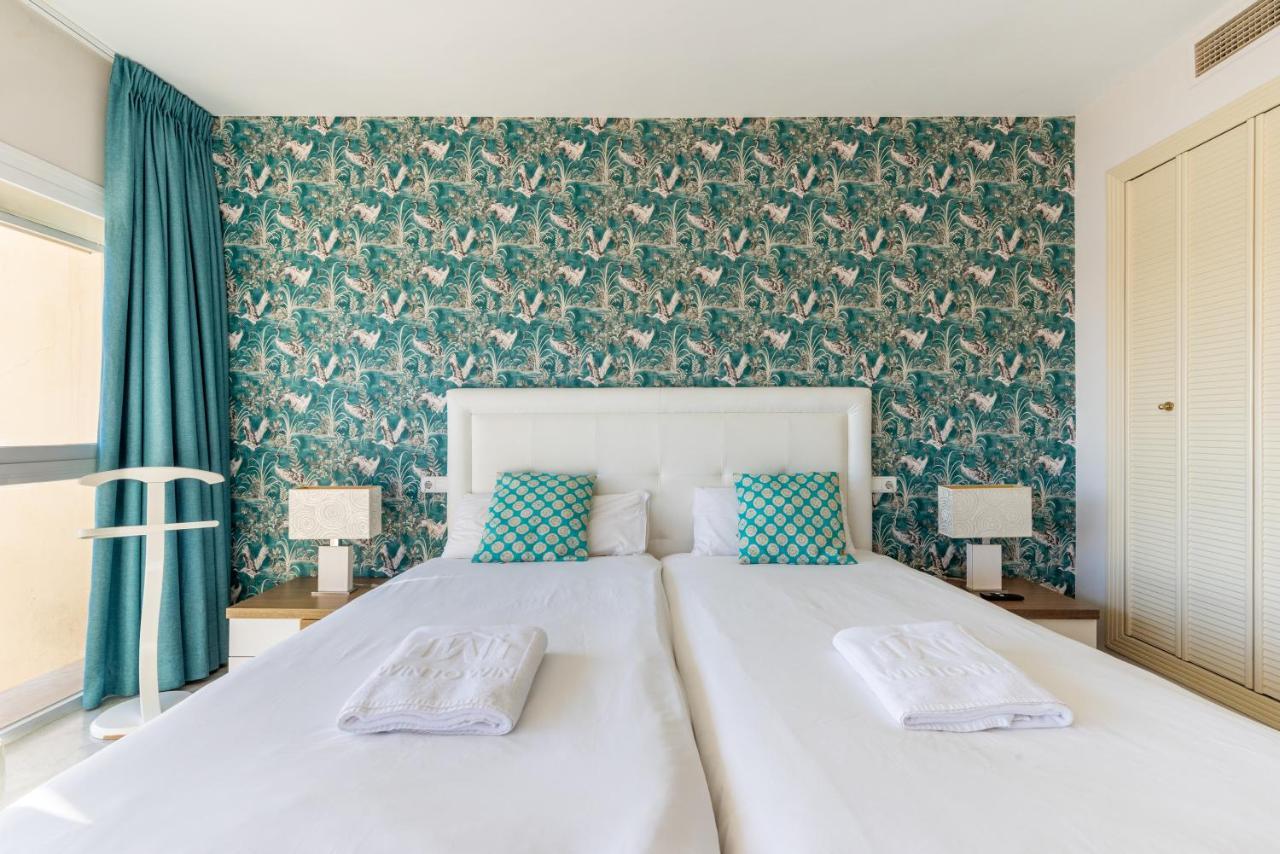 Wintowinrentals Luxury And Sea View Inside Puerto Marina Беналмадена Екстериор снимка