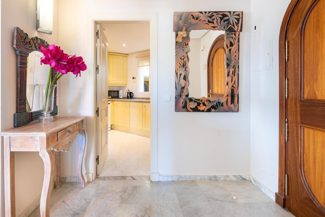 Wintowinrentals Luxury And Sea View Inside Puerto Marina Беналмадена Екстериор снимка