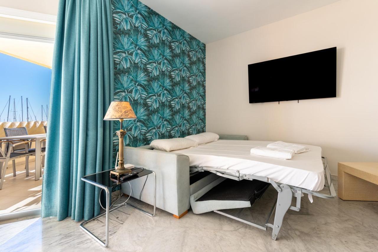 Wintowinrentals Luxury And Sea View Inside Puerto Marina Беналмадена Екстериор снимка