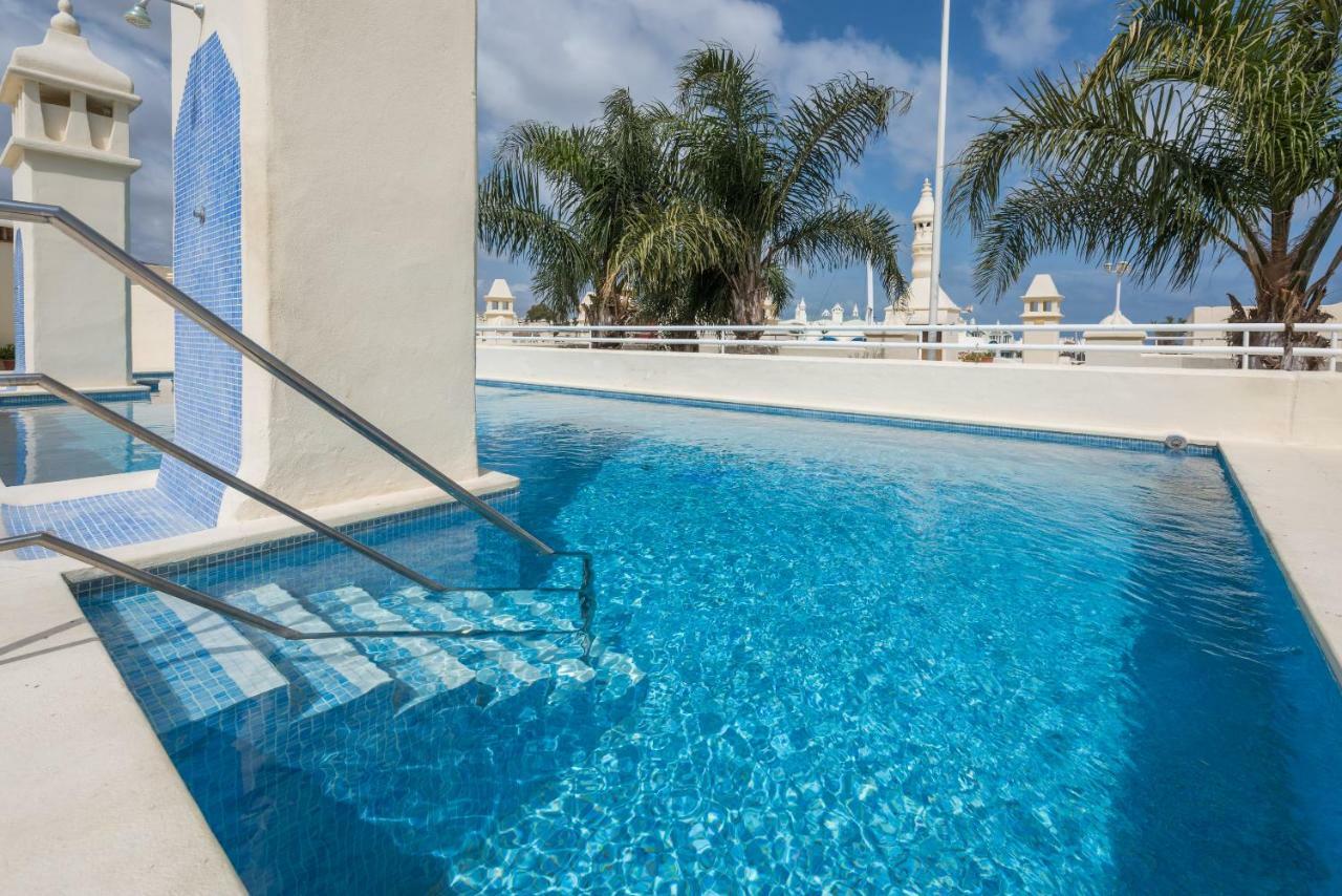 Wintowinrentals Luxury And Sea View Inside Puerto Marina Беналмадена Екстериор снимка