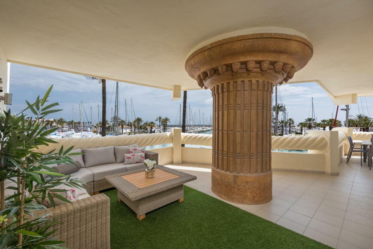 Wintowinrentals Luxury And Sea View Inside Puerto Marina Беналмадена Екстериор снимка